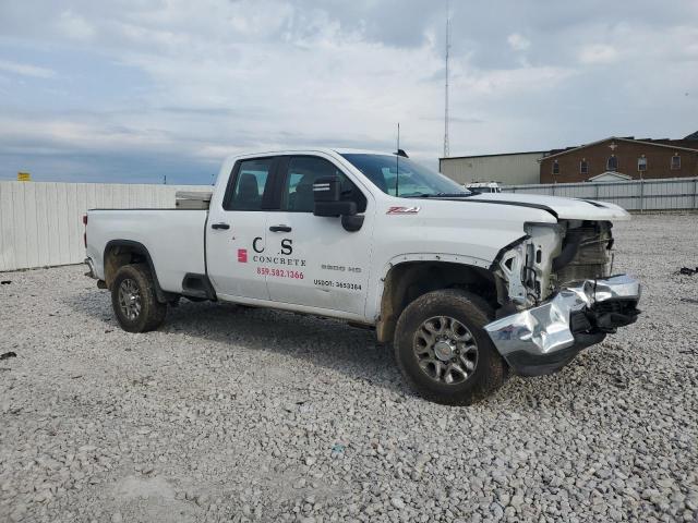  Salvage Chevrolet 3500