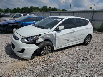  Salvage Hyundai ACCENT