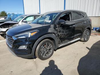  Salvage Hyundai TUCSON