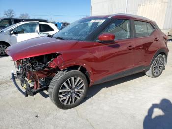  Salvage Nissan Kicks