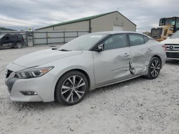  Salvage Nissan Maxima