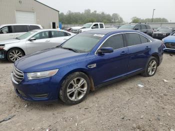  Salvage Ford Taurus