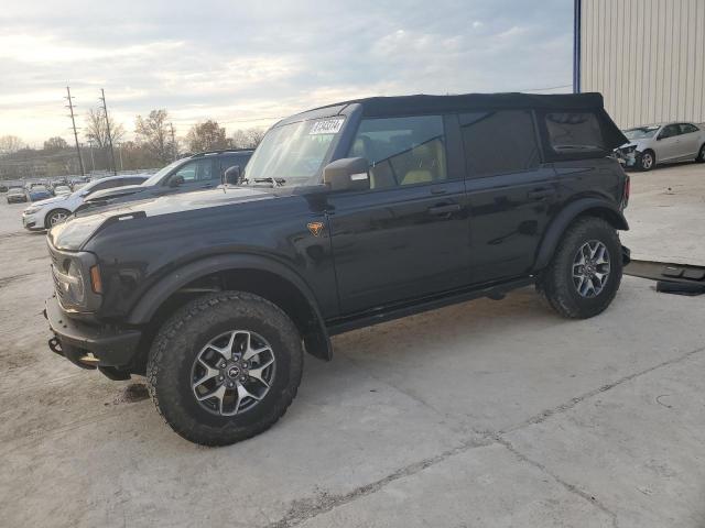  Salvage Ford Bronco