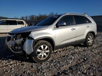  Salvage Kia Sorento