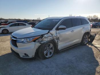  Salvage Toyota Highlander