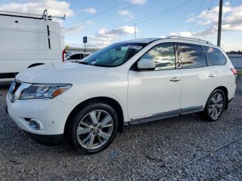  Salvage Nissan Pathfinder