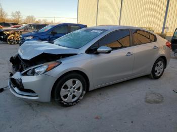  Salvage Kia Forte