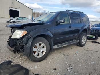  Salvage Nissan Pathfinder