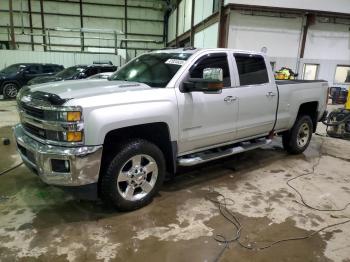  Salvage Chevrolet Silverado 2500