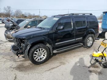  Salvage Nissan Pathfinder