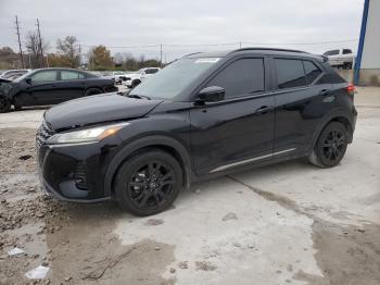  Salvage Nissan Kicks