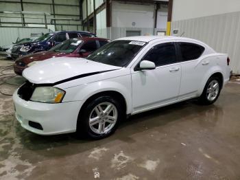  Salvage Dodge Avenger