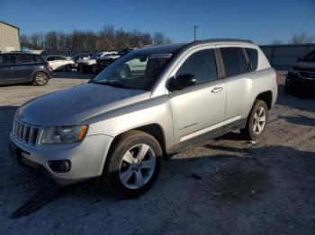  Salvage Jeep Compass