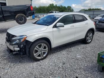  Salvage Mercedes-Benz GLA