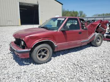  Salvage Chevrolet S-10