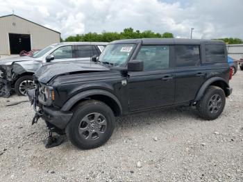  Salvage Ford Bronco