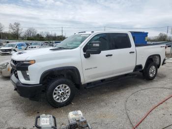  Salvage Chevrolet Silverado 2500