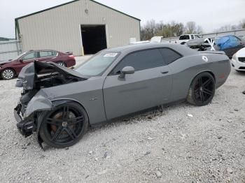  Salvage Dodge Challenger