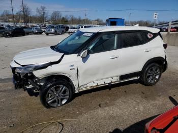  Salvage Kia Seltos