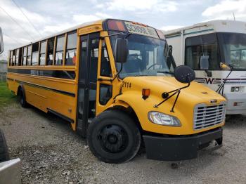  Salvage Freightliner Chassis B2