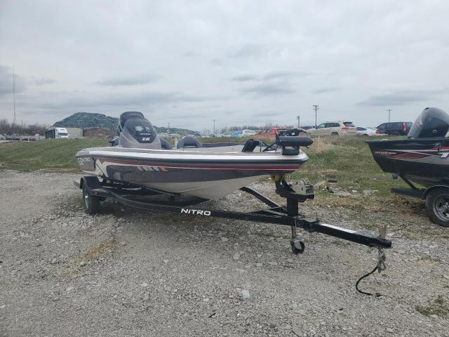  Salvage Nitro Boat&trlr