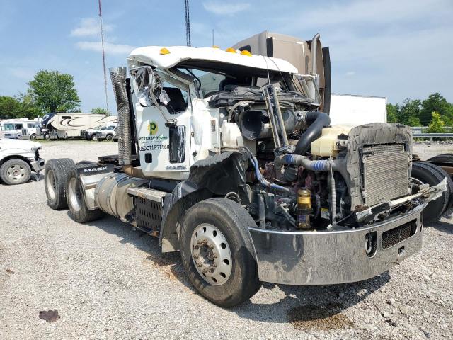  Salvage Mack 600 Cxu600