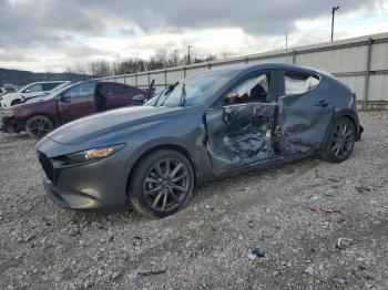  Salvage Mazda 3