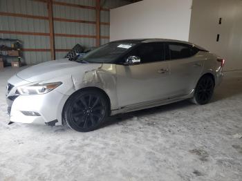 Salvage Nissan Maxima