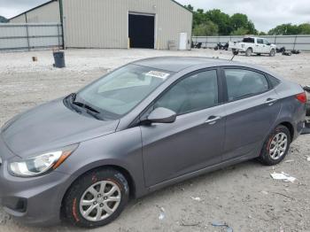  Salvage Hyundai ACCENT