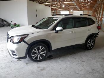  Salvage Subaru Forester