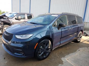  Salvage Chrysler Pacifica