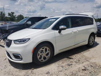  Salvage Chrysler Pacifica