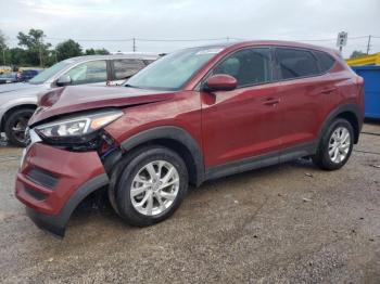  Salvage Hyundai TUCSON