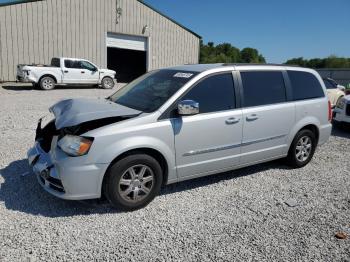  Salvage Chrysler Minivan