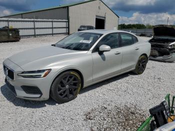  Salvage Volvo S60