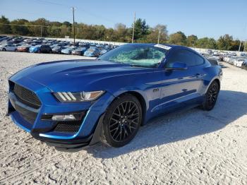  Salvage Ford Mustang