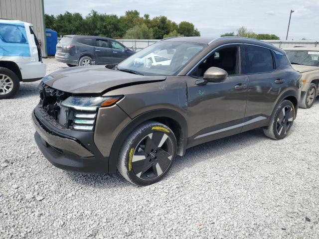  Salvage Nissan Kicks