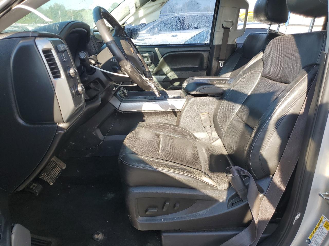 Chevrolet Silverado K1500 Ltz Image 4