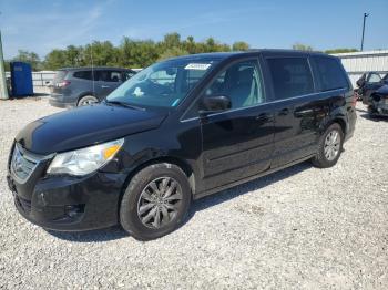 Salvage Volkswagen Routan