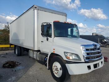  Salvage Hino 258 268