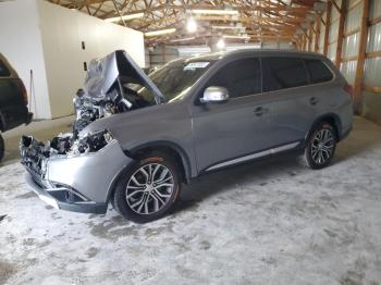  Salvage Mitsubishi Outlander