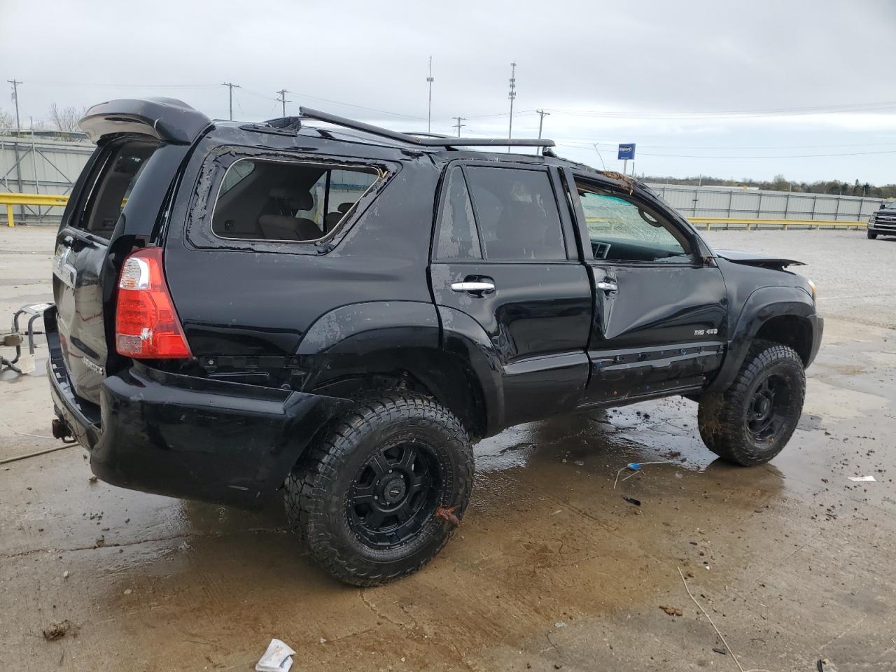 Toyota 4Runner Sr5 Image 3
