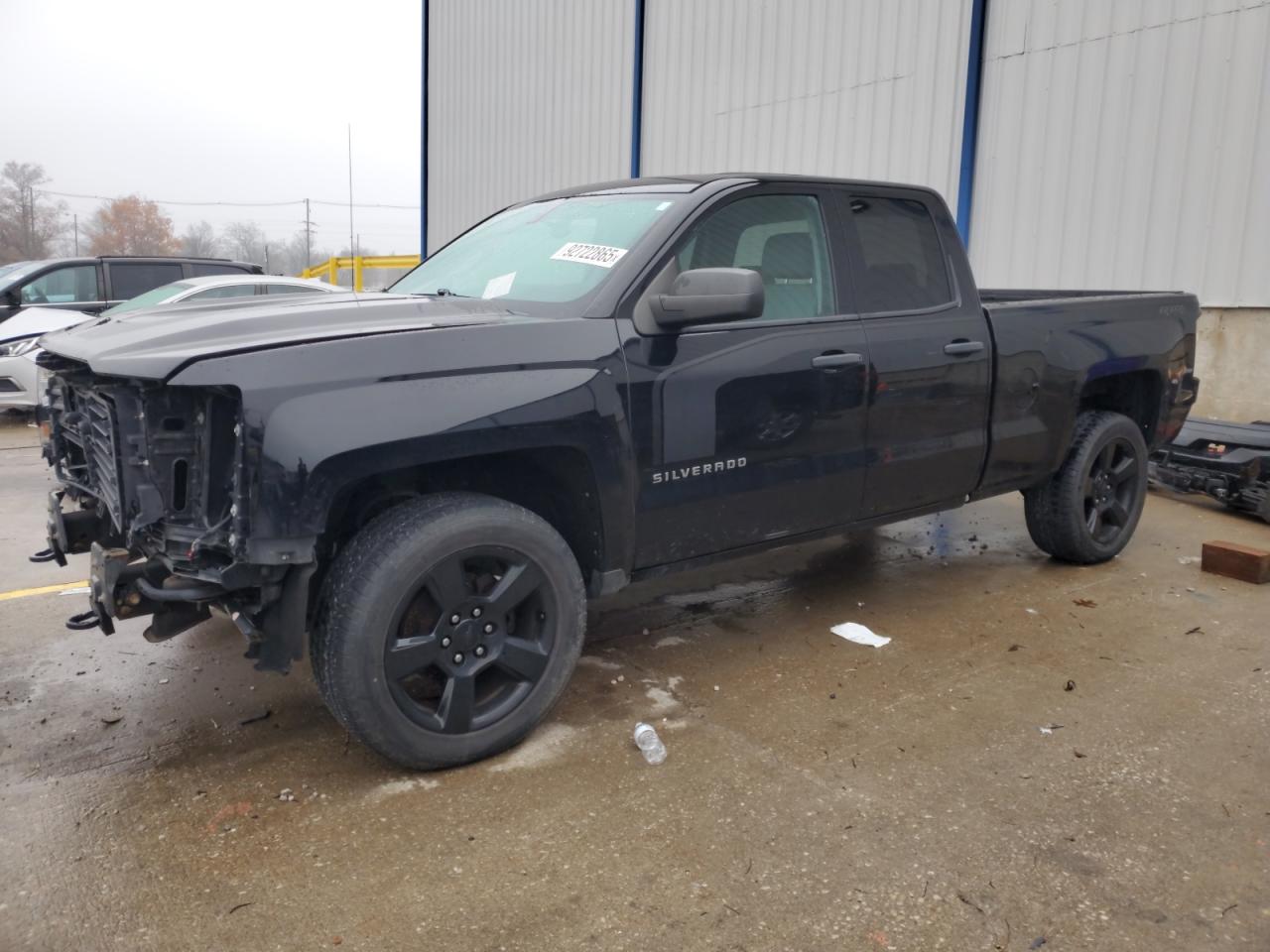 Chevrolet Silverado K1500 Custom Image 1