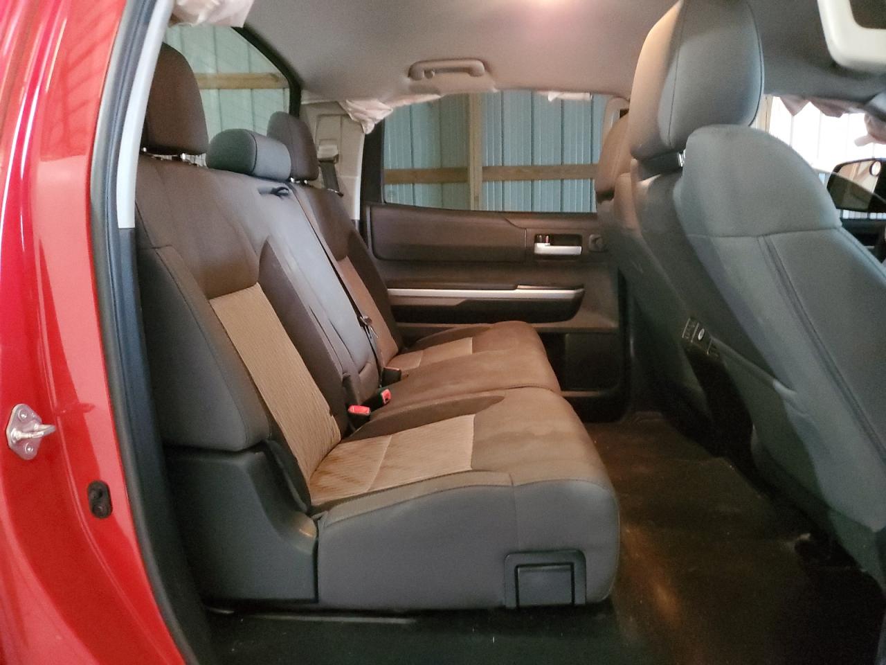 Toyota Tundra Crewmax Sr5 Image 9