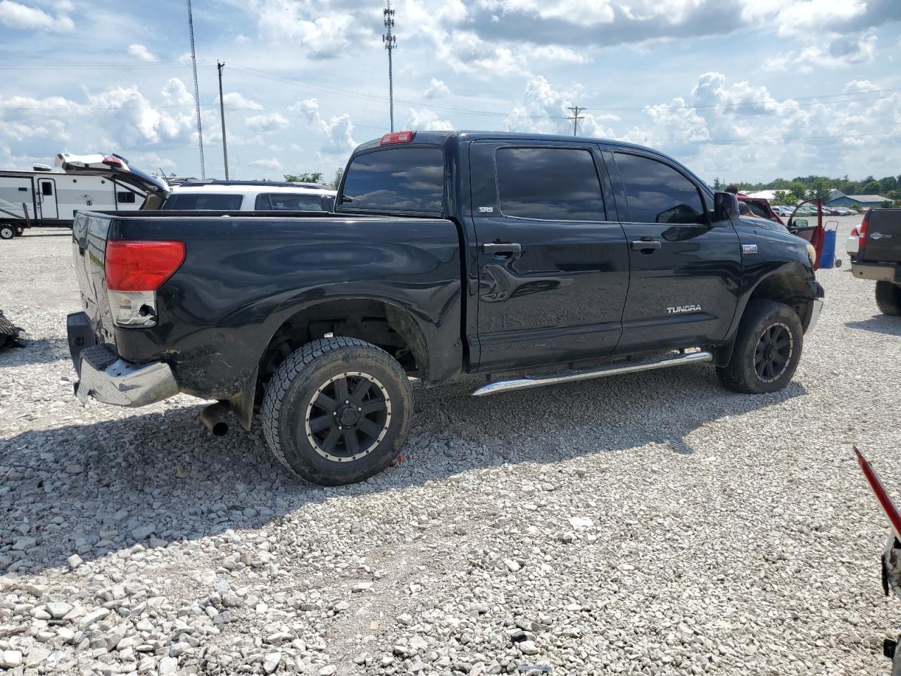 Toyota Tundra Crewmax Sr5 Image 3