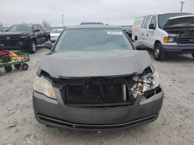 Toyota Avalon Xl Image 6