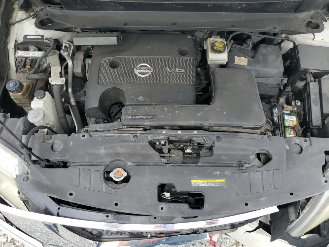 Nissan Pathfinder S Image 12