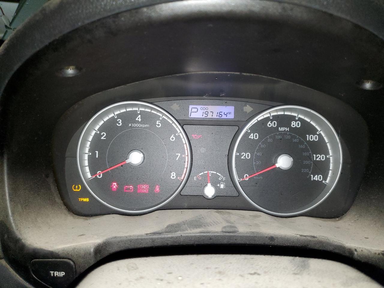 Hyundai ACCENT Blue Image 4