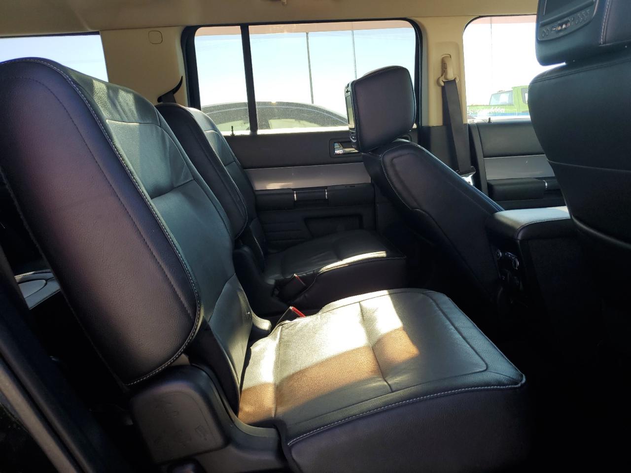 Ford Flex Limited Image 8