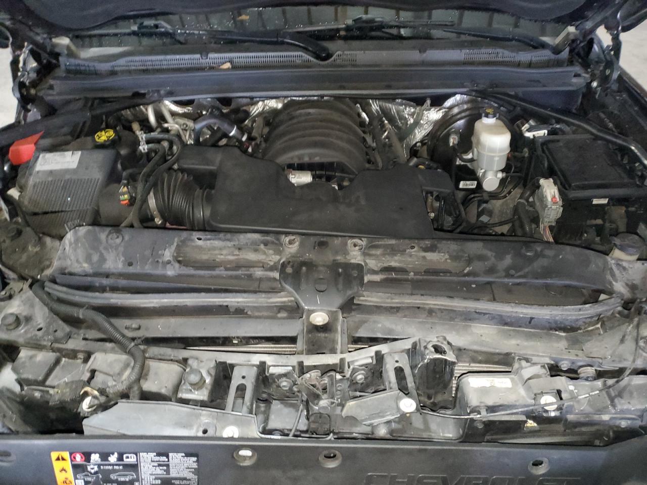 Chevrolet Suburban K1500 Premier Image 3